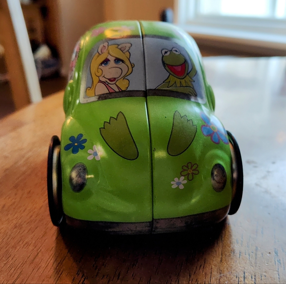 Vintage Muppets Jim Henson Metal Tin Car VW Beetle Kermit Miss Piggy Fozzi Gonzo - Picture 4 of 7